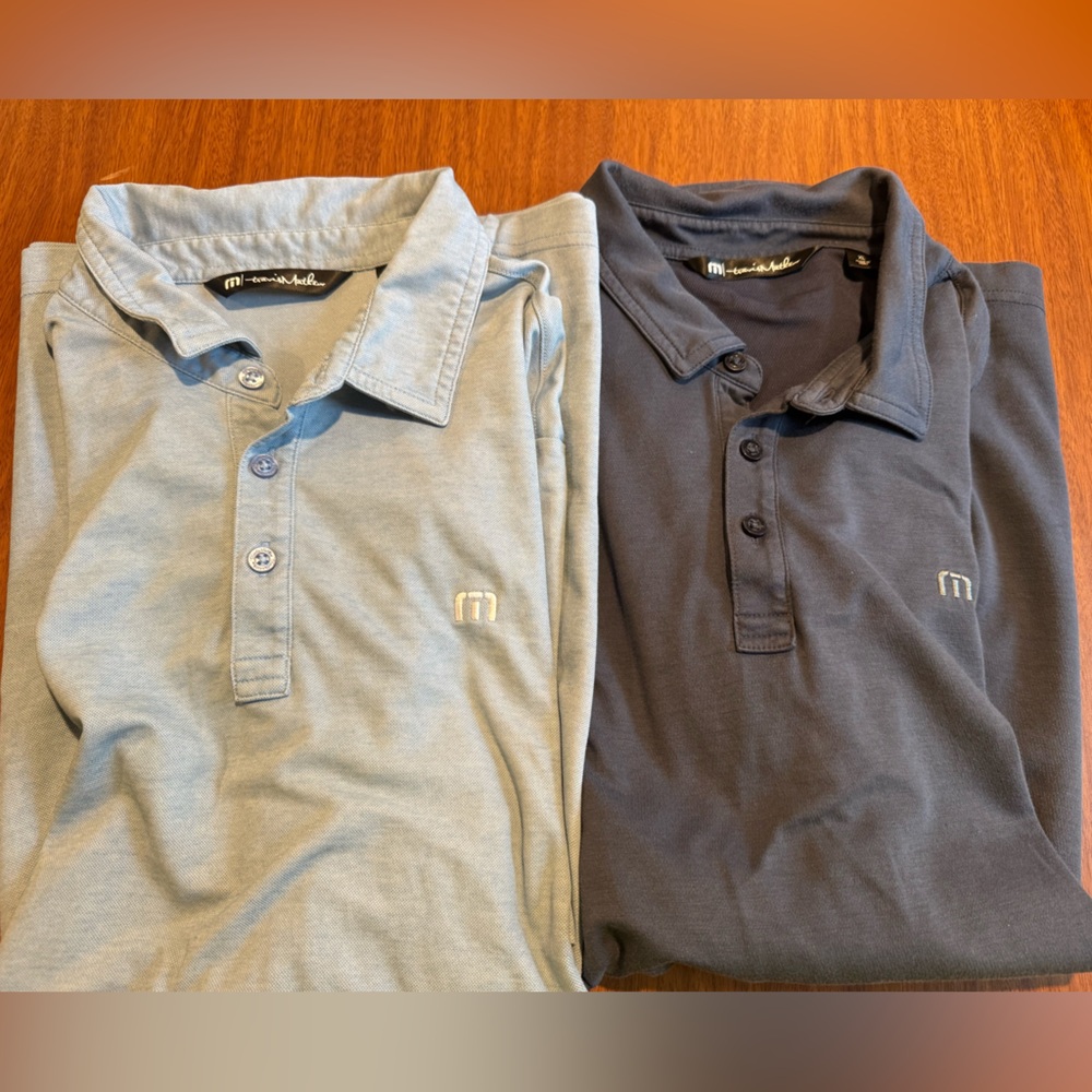 Travis Mathew polos